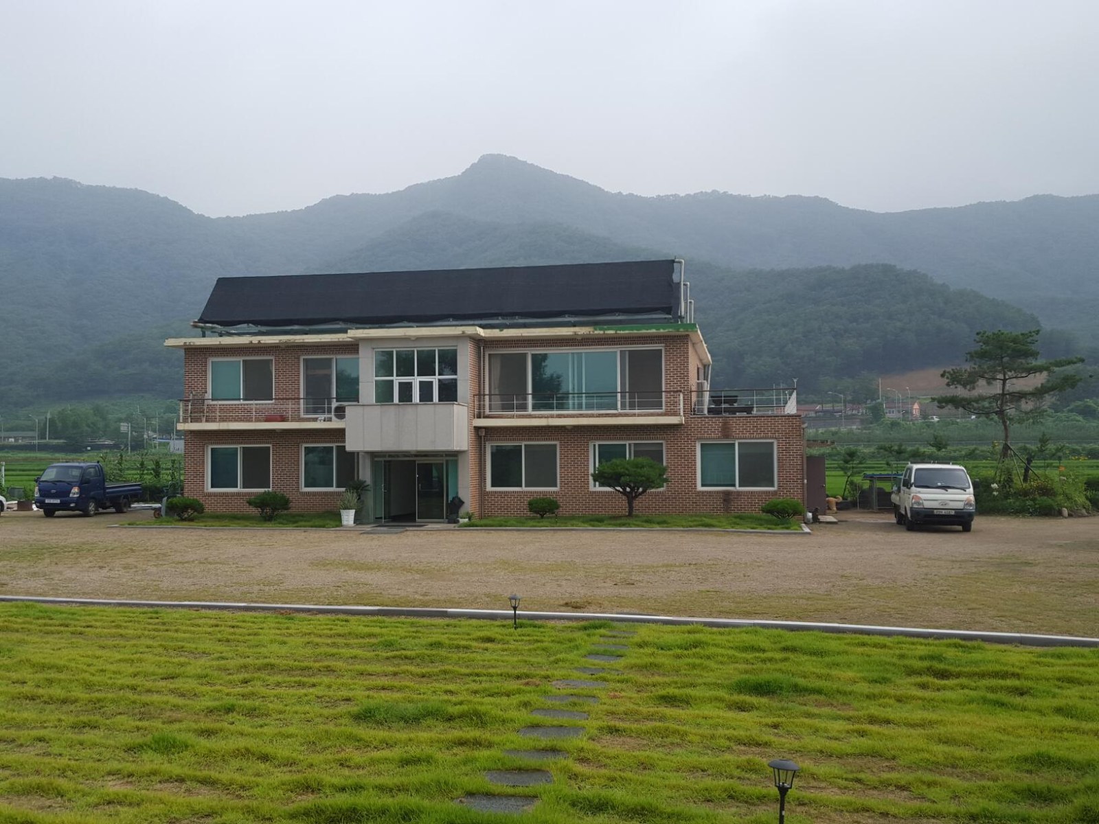 인천 미추홀구 태양열 난방 주택 지붕 집열판 설치 시공사례
